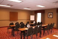 Sảnh chức năng Hampton Inn St. Louis - Columbia