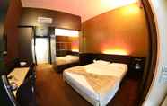 Bedroom 2 Just Hotel Lomazzo Fiera