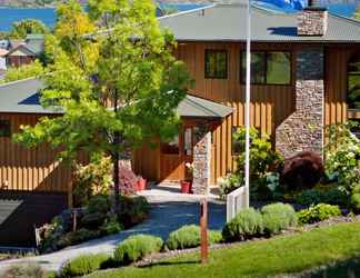 Exterior 2 Wanaka Springs Lodge