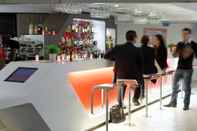 Bar, Kafe dan Lounge Cowool Cergy