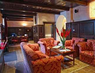 Lobby 2 Hotel Kazbek