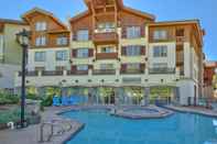 Swimming Pool The Residences at Sun Peaks Grand