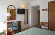 Bedroom 4 Hotel JS Miramar
