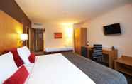 ห้องนอน 6 Hotel de la Couronne
