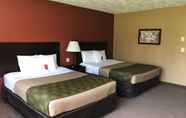 Phòng ngủ 4 Econo Lodge Inn & Suites Munising Area