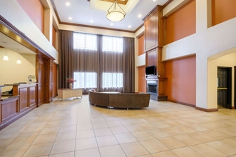 Lobby 4 La Quinta Inn & Suites by Wyndham Longview North