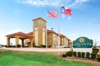 Luar Bangunan La Quinta Inn & Suites by Wyndham Longview North