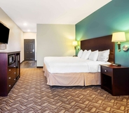 Bilik Tidur 7 La Quinta Inn & Suites by Wyndham Longview North