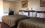 Bedroom 7 Americas Best Value Inn Hanford