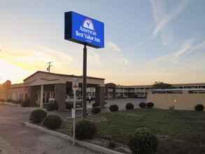 Luar Bangunan 4 Americas Best Value Inn Hanford