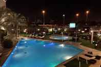 สระว่ายน้ำ Villaggio Hotel Abu Dhabi