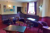Bar, Cafe and Lounge The Dodington Lodge