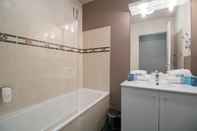 Toilet Kamar Appart'City Confort Paris Villejuif