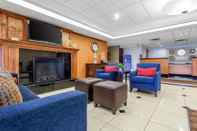 Lobi Comfort Inn & Suites Norman near University