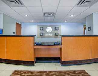 Lobi 2 Comfort Inn & Suites Norman near University