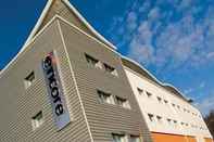 Exterior Ramada Encore by Wyndham Doncaster Airport