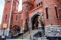 Exterior Amsterdam Castle