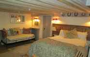 Phòng ngủ 4 Alnwick Lodge