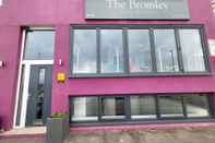 Exterior The Bromley
