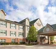 Bangunan 7 Country Inn & Suites by Radisson, Toledo South, OH