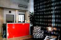 Lobi Barclay Suites