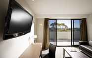 Bedroom 4 Mantra Melbourne Airport