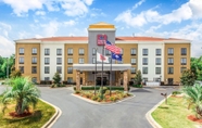 Exterior 7 Comfort Suites Clinton near Presbyterian College