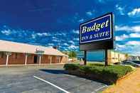 Exterior Budget Inn and Suites