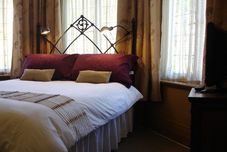 침실 Crabble Hill House