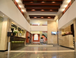 Lobby 2 Marlowe