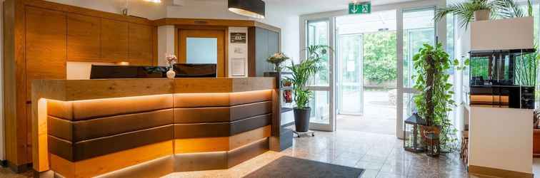 Lobi Quality Hotel & Suites Muenchen Messe