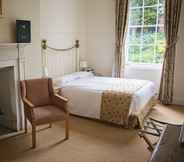 Bedroom 7 Waveney House Hotel