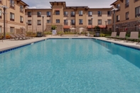 Swimming Pool Hampton Inn & Suites Windsor - Sonoma Wine Country