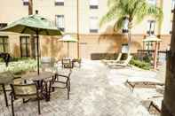 Common Space Hampton Inn & Suites Ocala - Belleview