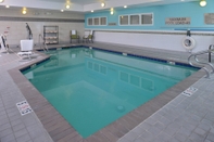 Swimming Pool SpringHill Suites by Marriott Roseville