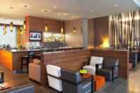 Bar, Kafe dan Lounge Novotel Toronto Vaughan Centre