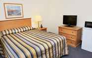 Bedroom 4 Slemon Park Hotel & Conference Centre