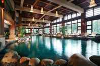 Swimming Pool Howard Johnson Conference Resort Chengdu