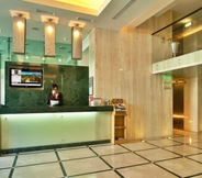 Lobby 3 TURIM Alameda Hotel