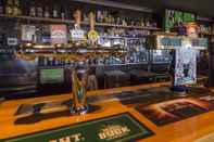 Bar, Kafe dan Lounge Comfort Inn Westshore Beach