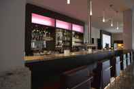 Quầy bar, cafe và phòng lounge IntercityHotel Hannover