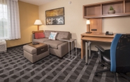 Common Space 5 Towneplace Suites by Marriott Clinton at Joint Base Andrews