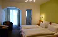 Kamar Tidur 5 Hotel Alpenblick Garni