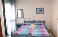 Bedroom 2 Hotel Residence Ampurias