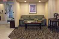 Common Space Cobblestone Inn & Suites - Brillion