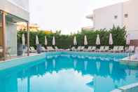 Swimming Pool Nefeli Hotel