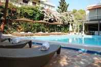 Swimming Pool Congo Palace Hotel