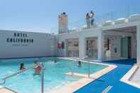Swimming Pool Hotel Califórnia Urban Beach – Adults only