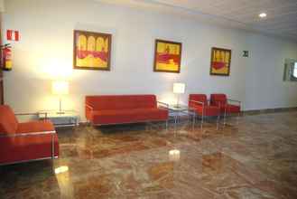 Lobby 4 Hotel THB San Fermín