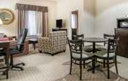 Bedroom 2 Comfort Suites Vestal near University